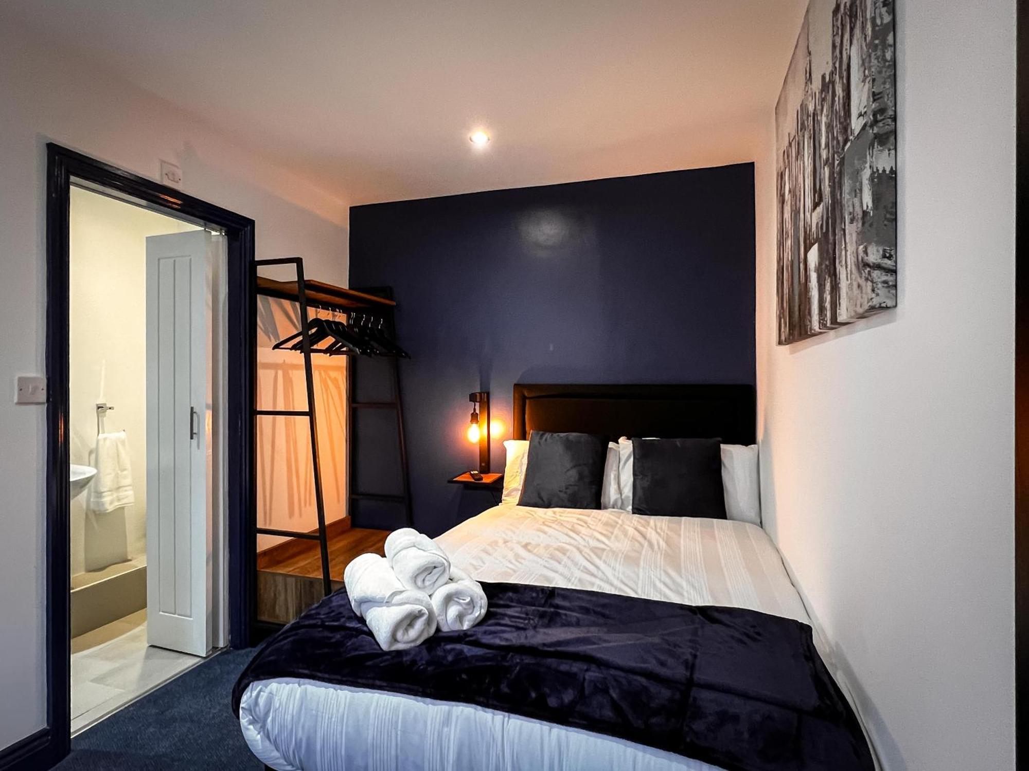 Newly Refurbished 6 Person En-Suite Apartment Tyne & Wear Newcastle Upon Tyne Killingworth Exterior photo