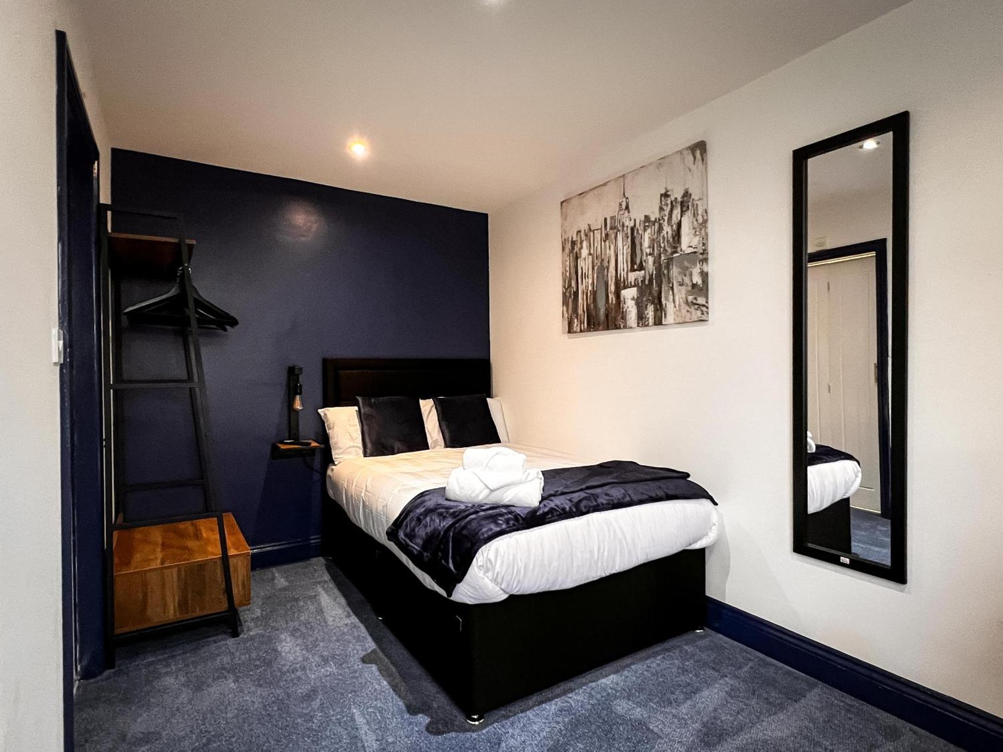 Newly Refurbished 6 Person En-Suite Apartment Tyne & Wear Newcastle Upon Tyne Killingworth Exterior photo